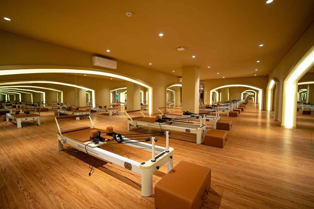 Copy of DYP08120-HDR 1_4_11zon