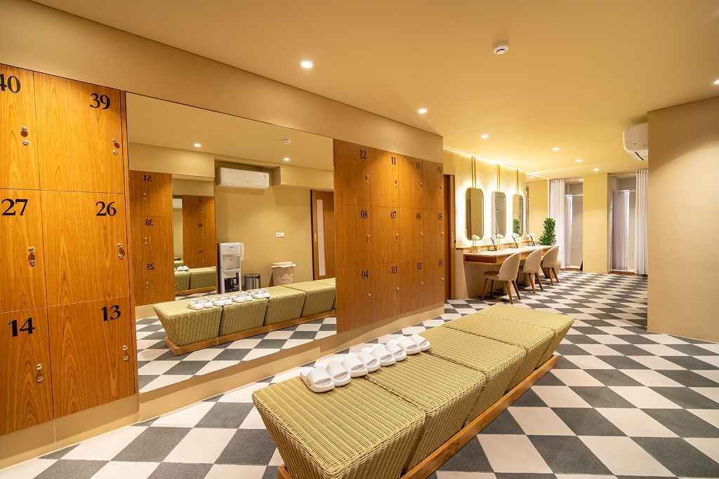 Copy of DYP08216-HDR 1_9_11zon